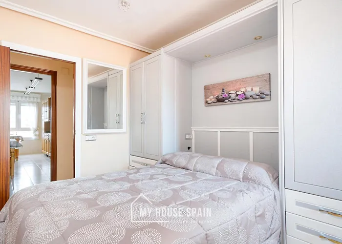 Myhousespain - Amplio Con Vistas En Pleno Centro خيخون