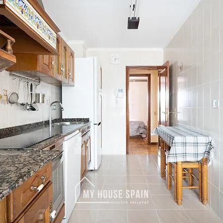 Myhousespain - Amplio Con Vistas En Pleno Centro Апартаменты *