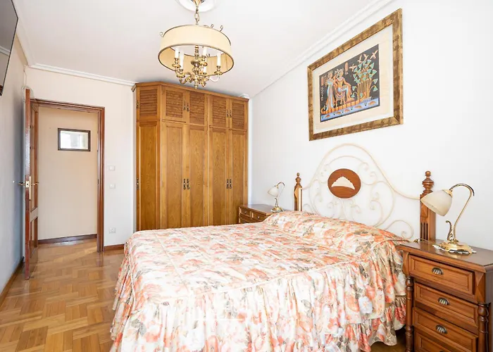 Myhousespain - Amplio Con Vistas En Pleno Centro גיחון