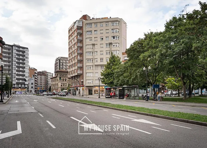 Myhousespain - Amplio Con Vistas En Pleno Centro דירה גיחון