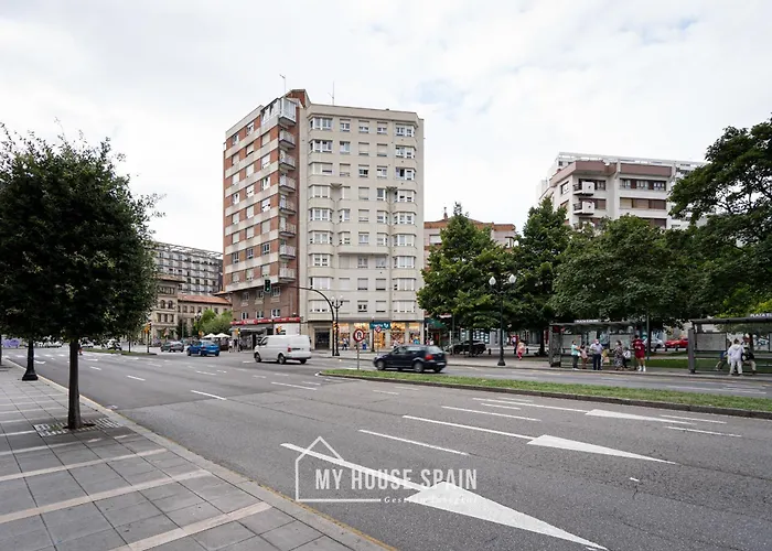 דירה Myhousespain - Amplio Con Vistas En Pleno Centro גיחון