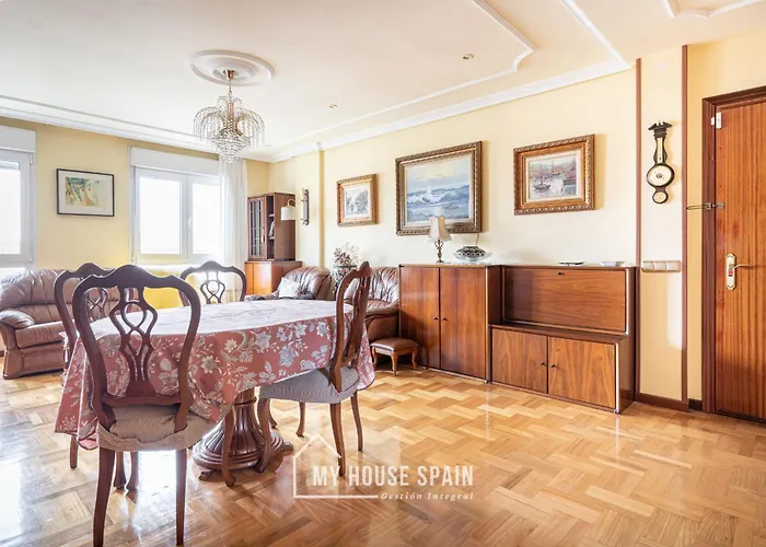 Myhousespain - Amplio Con Vistas En Pleno Centro *